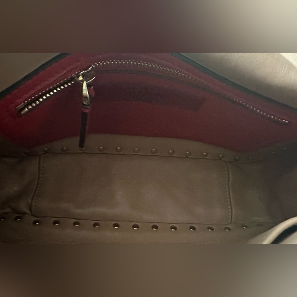 Valentino Garavani Medium Nappa Rockstud Spike Shoulder Bag - Picture 10 of 16